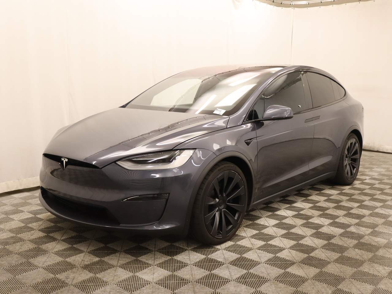 2022 Tesla Model X Plaid