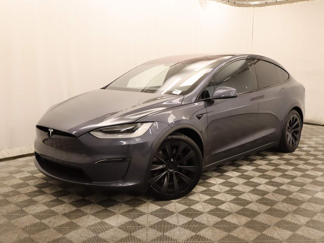 2022 Tesla Model X Plaid
