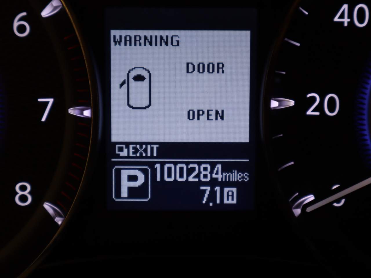 2016 INFINITI QX80 Base - Photo 8