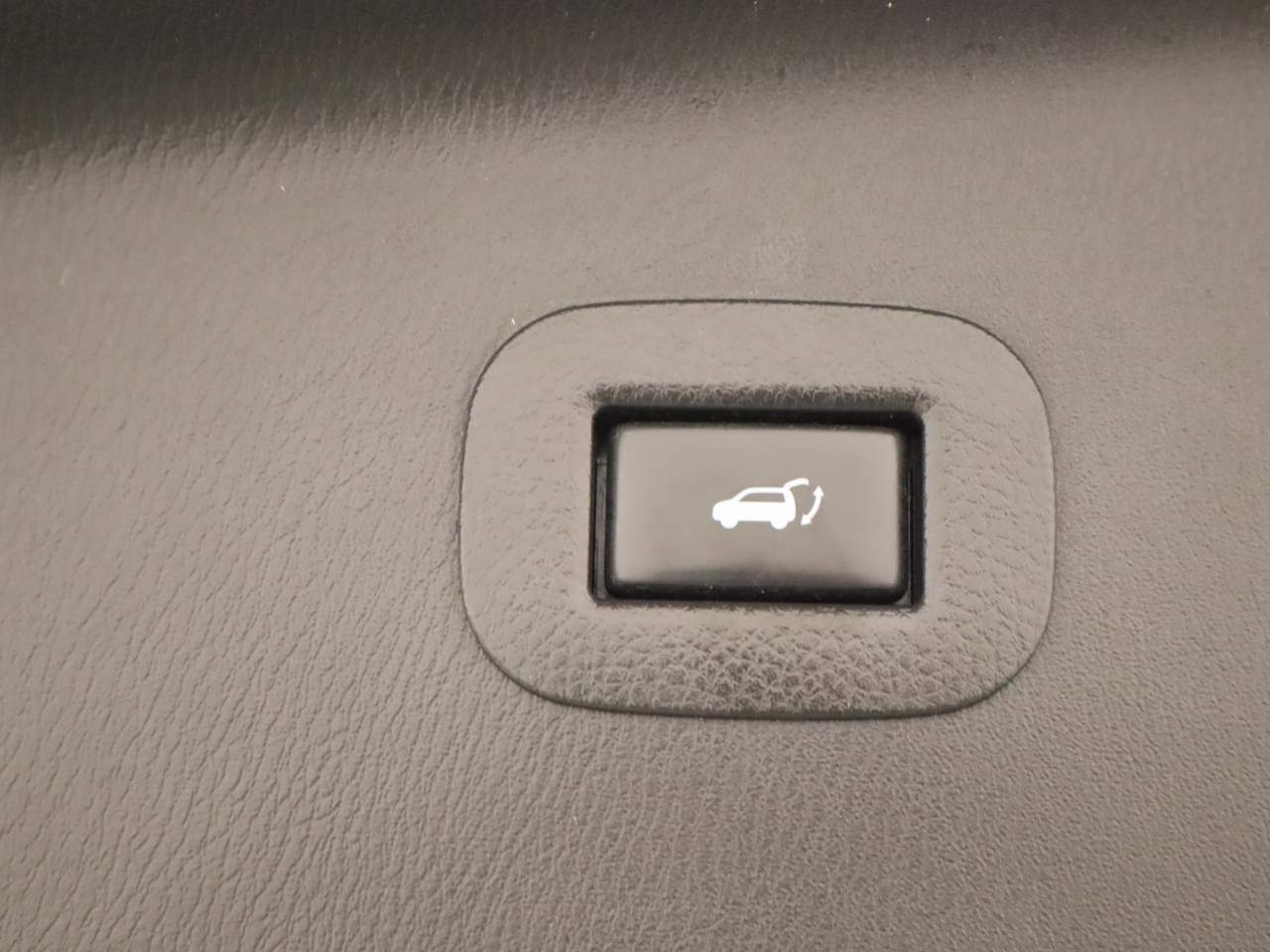 2016 INFINITI QX80 Base - Photo 24