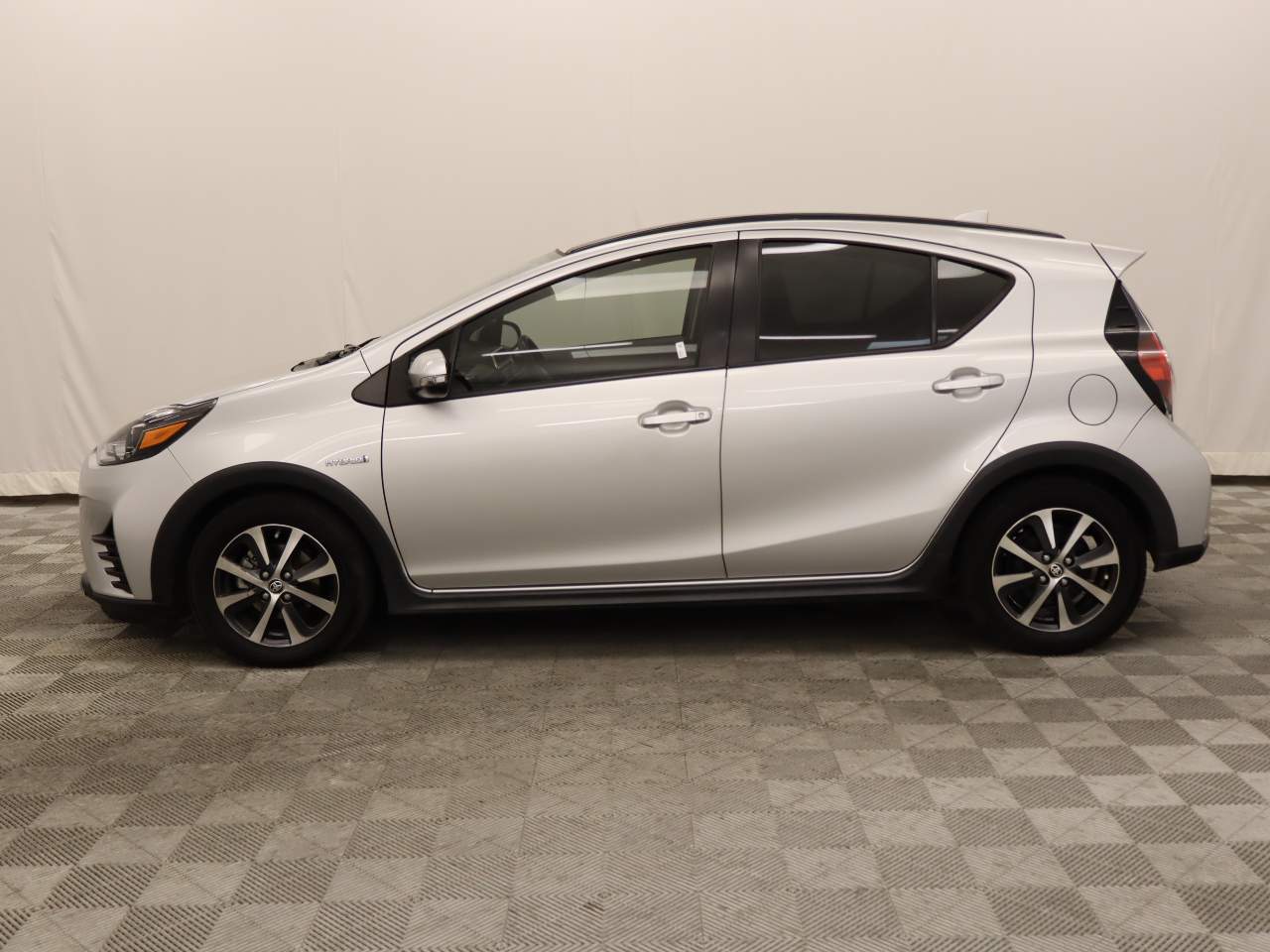 2018 Toyota Prius c Two