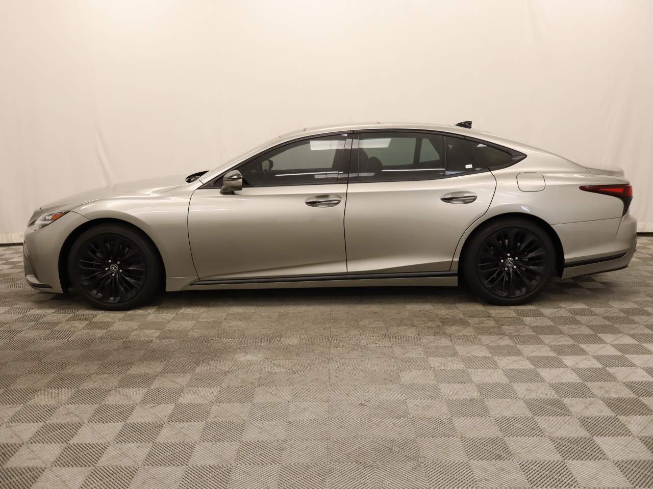 2022 Lexus LS 500  