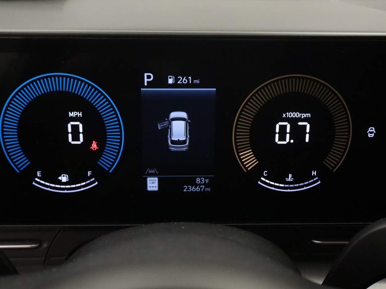 2025 Hyundai KONA SEL