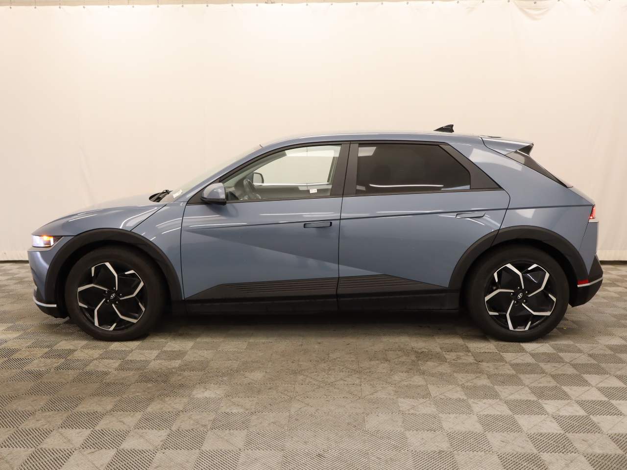 2022 Hyundai IONIQ 5 SE