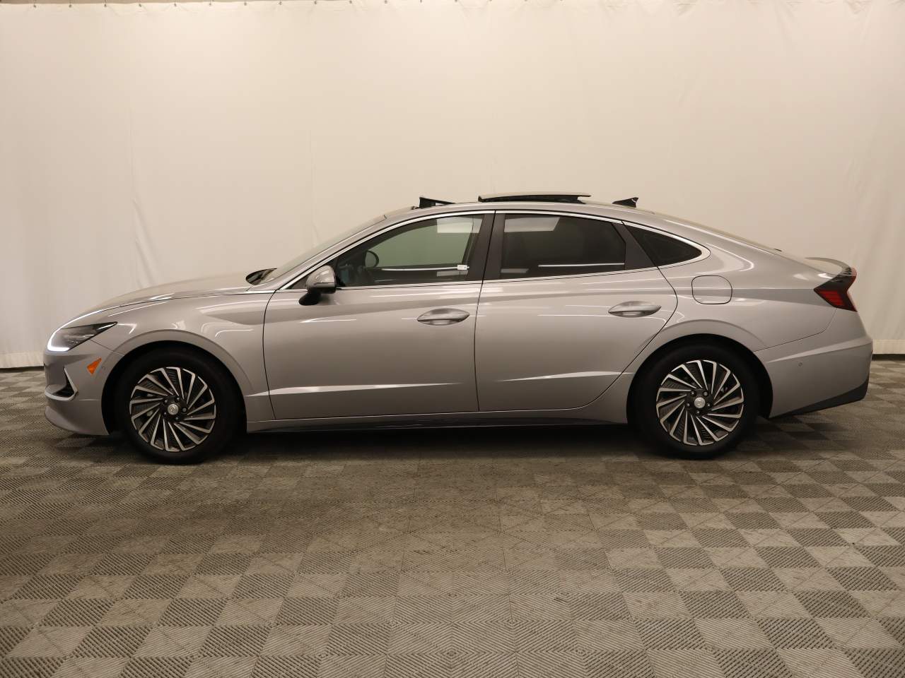 2023 Hyundai SONATA Hybrid Limited