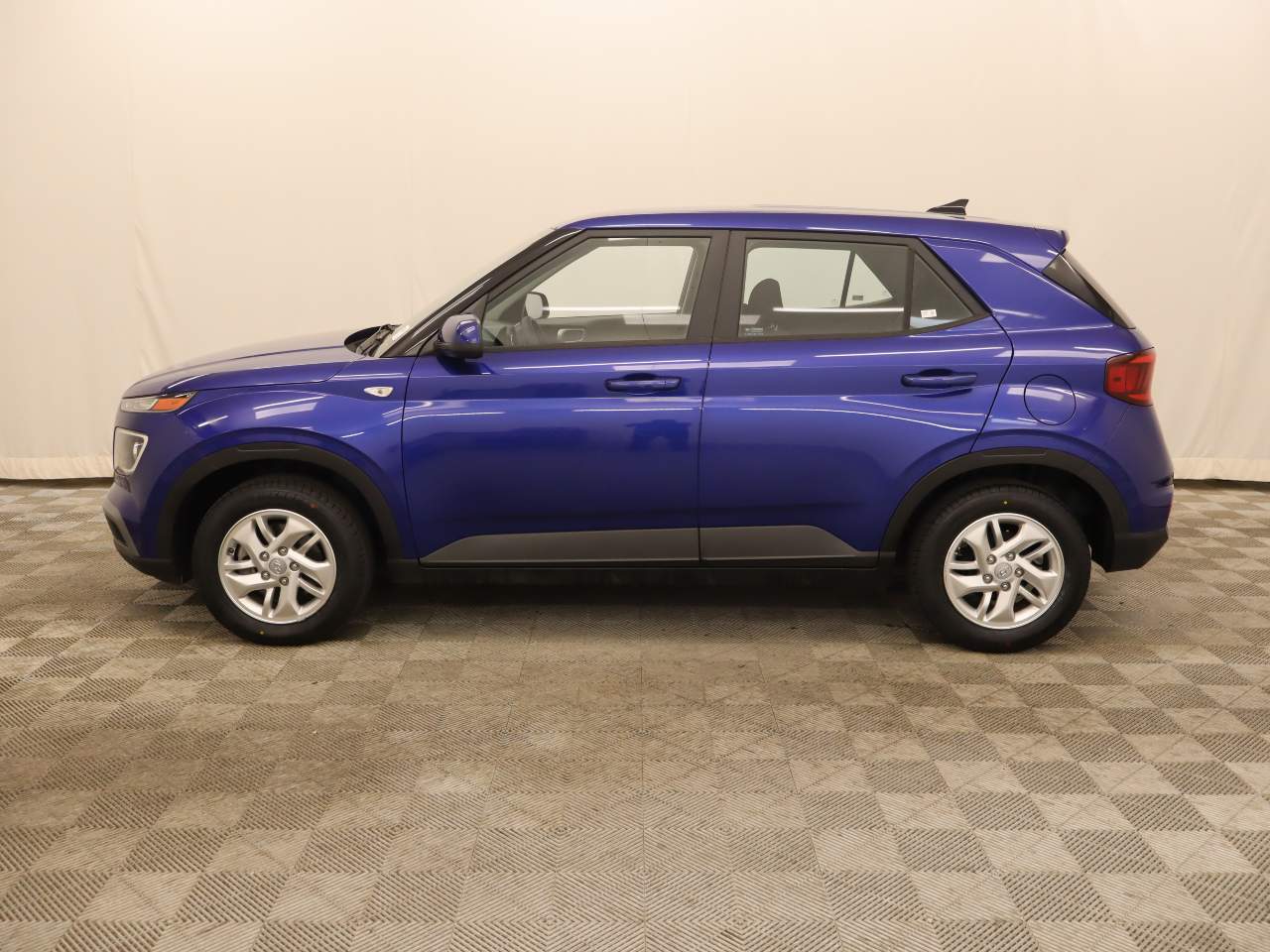 2022 Hyundai VENUE SE