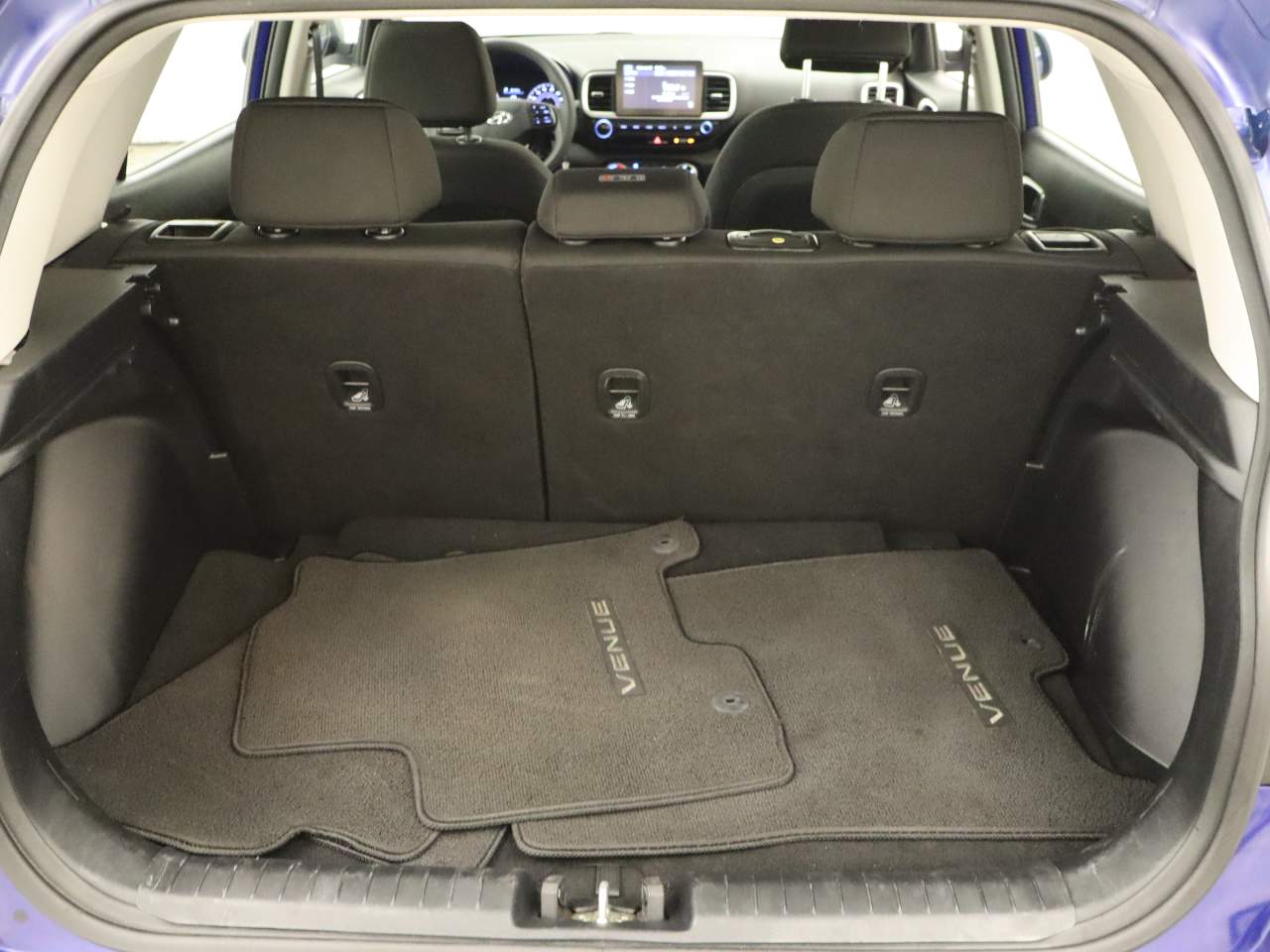 2022 Hyundai VENUE SE