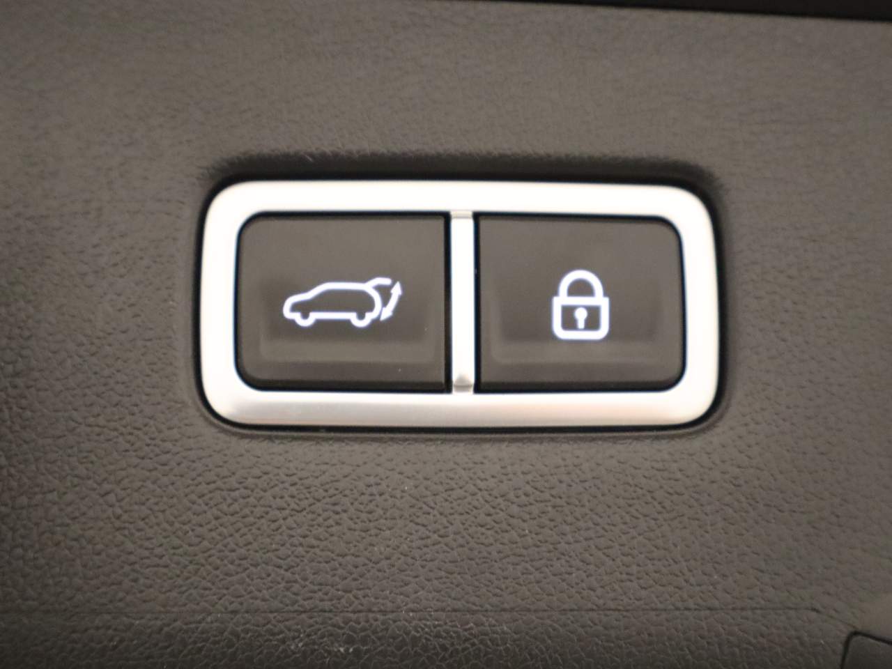 2023 Kia Sorento Plug-In Hybrid SX Prestige