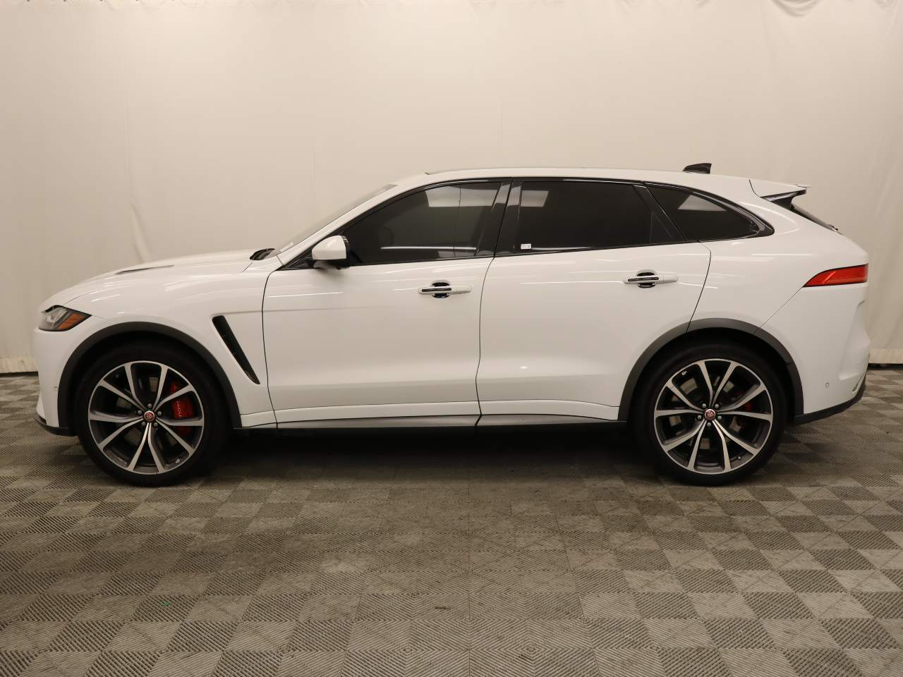 2020 Jaguar F-PACE SVR
