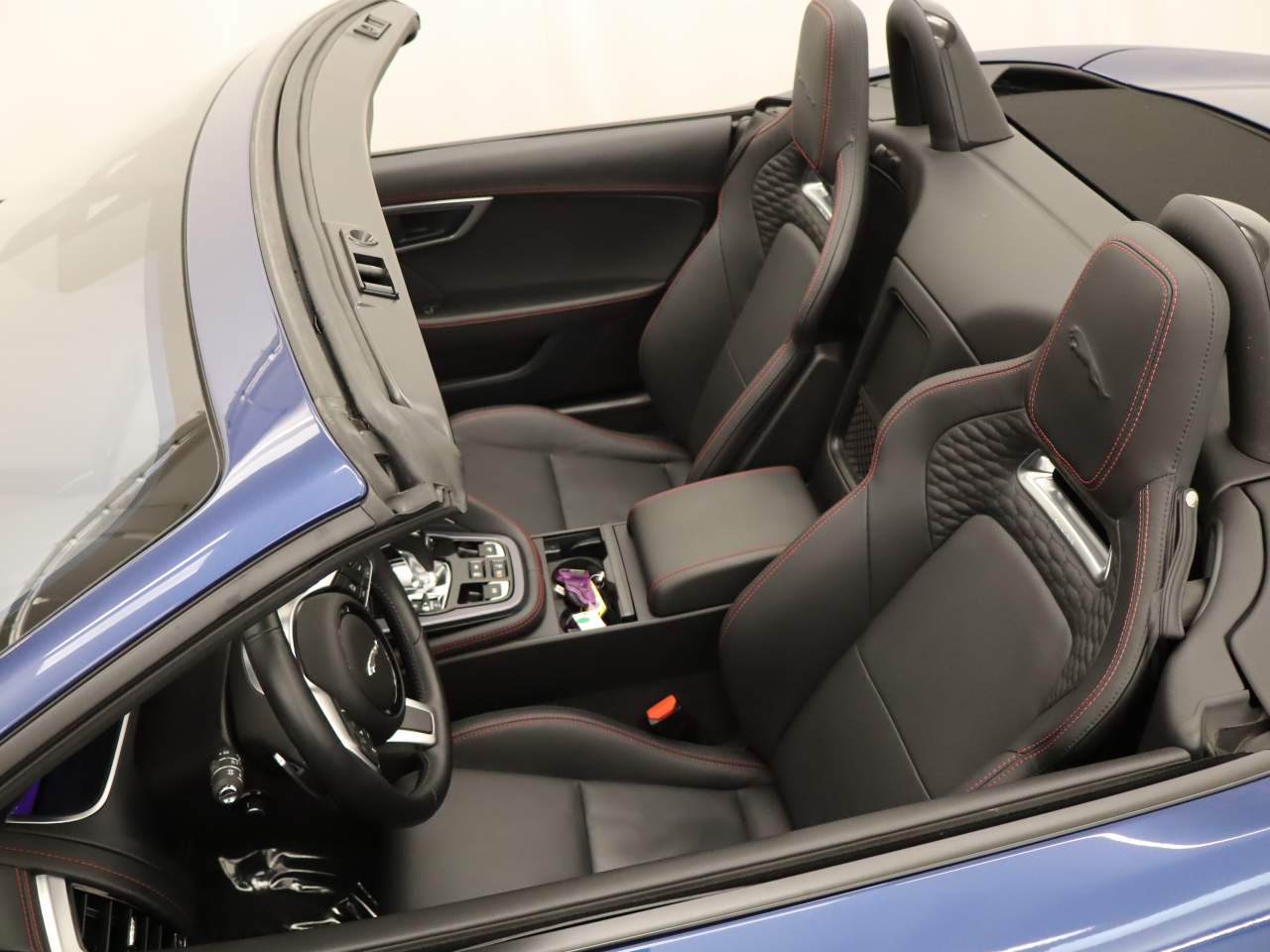 2023 Jaguar F-TYPE P450 R-Dynamic