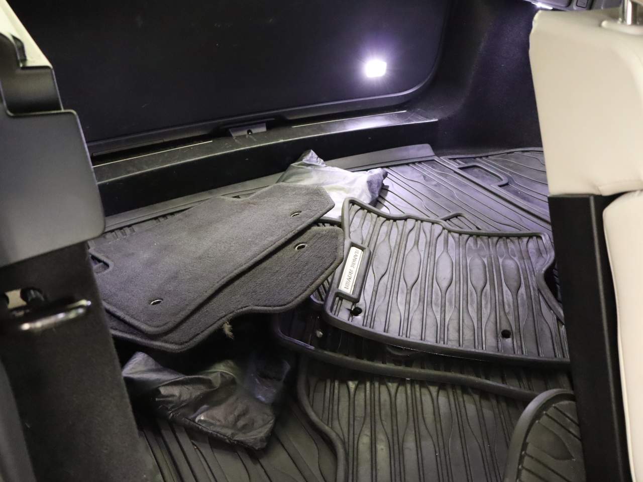 2020 Land Rover Range Rover Velar P250 R-Dynamic S