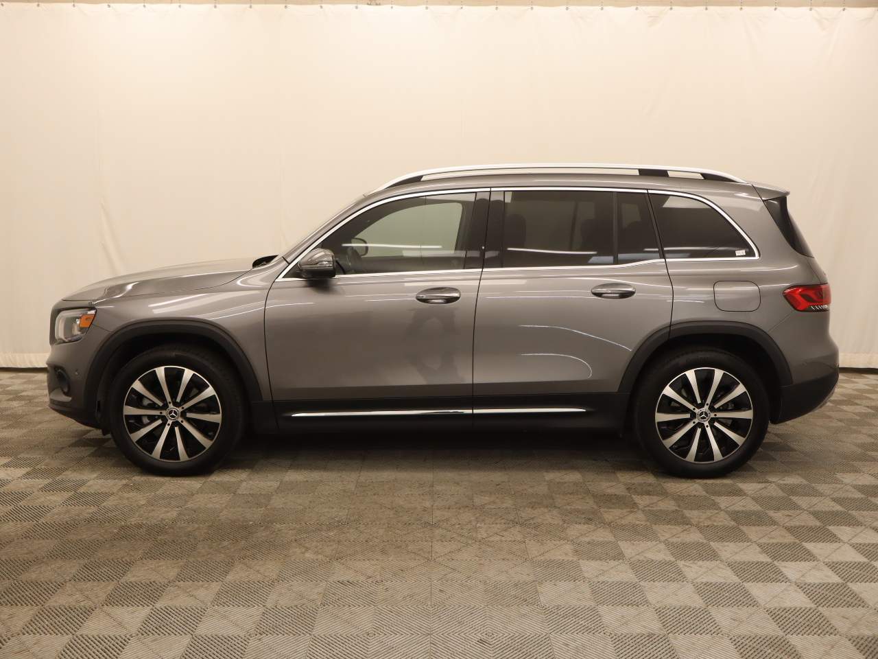 2022 Mercedes-Benz GLB 250