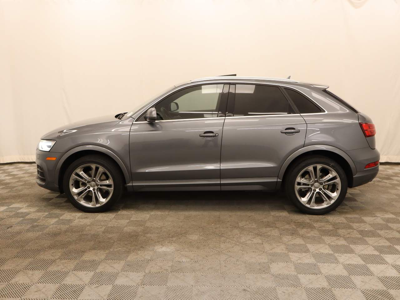 2016 Audi Q3 2.0T Premium Plus