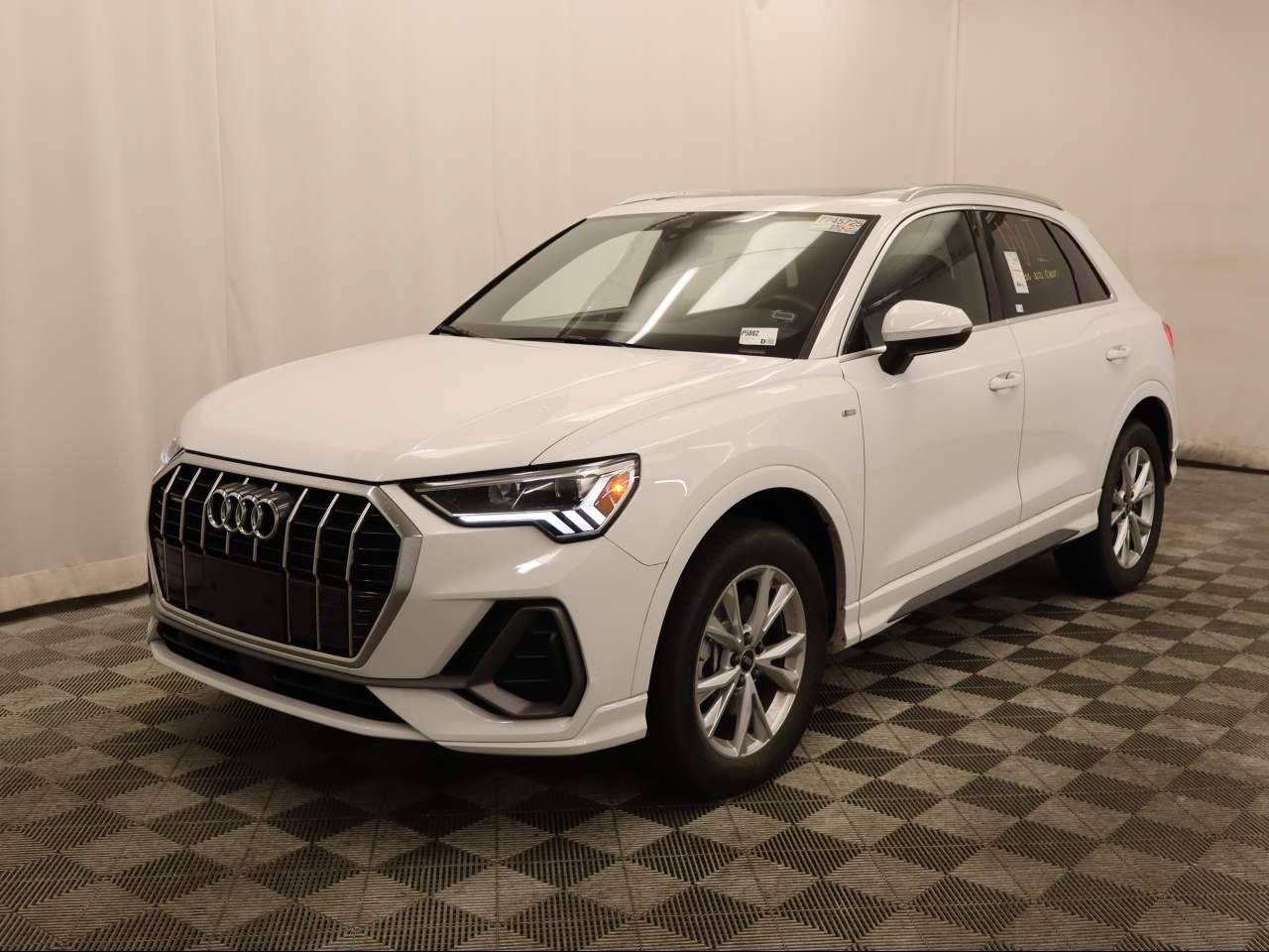 Arkona White 2025 Audi Q3 quattro Premium S Line 45 TFSI SUV / Crossover All-Wheel Drive 8-Speed Automatic