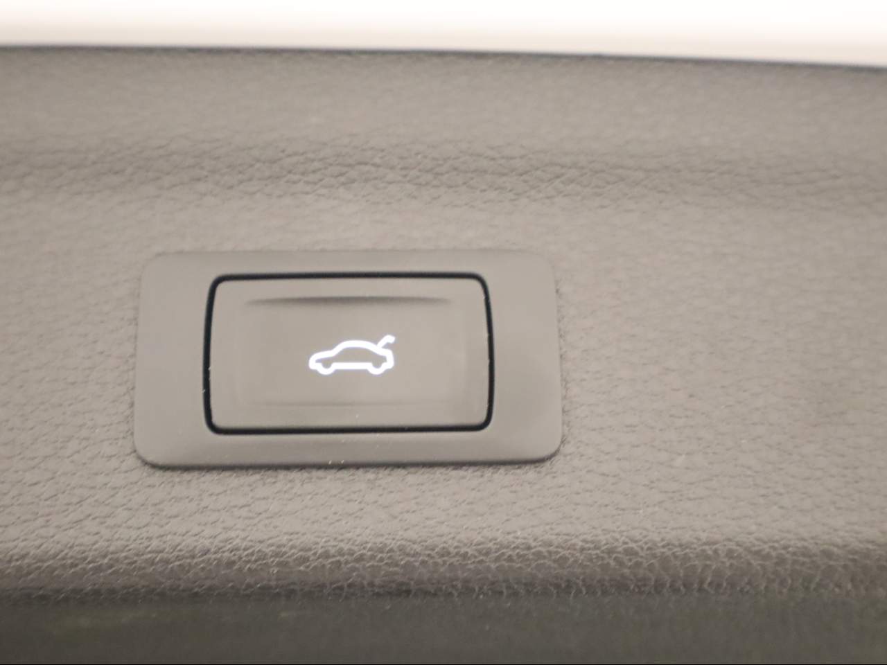 2025 Audi Q3 quattro S line Premium 45 TFSI