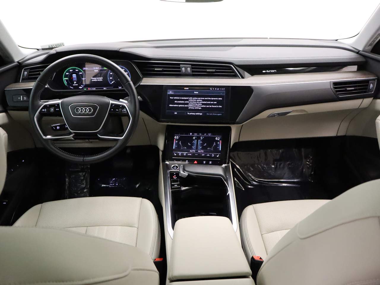 2021 Audi e-tron quattro Premium Plus