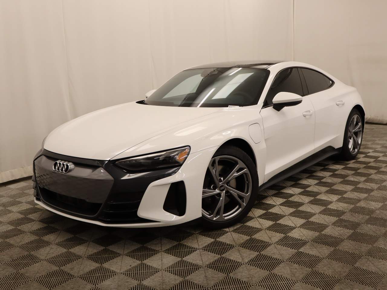 2022 Audi e-tron GT