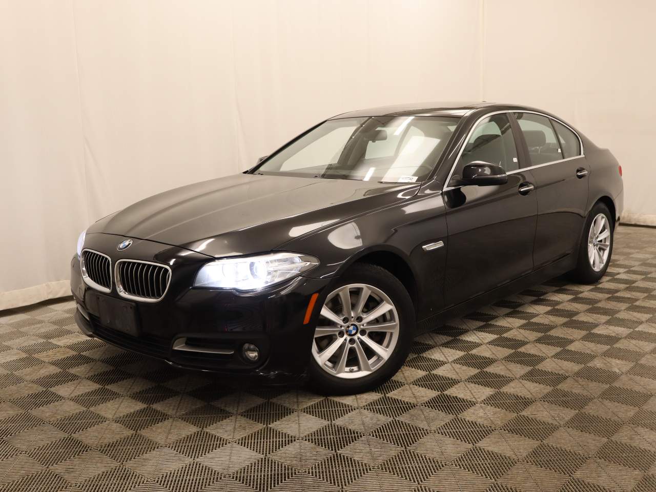 2015 BMW 5-Series 528i xDrive