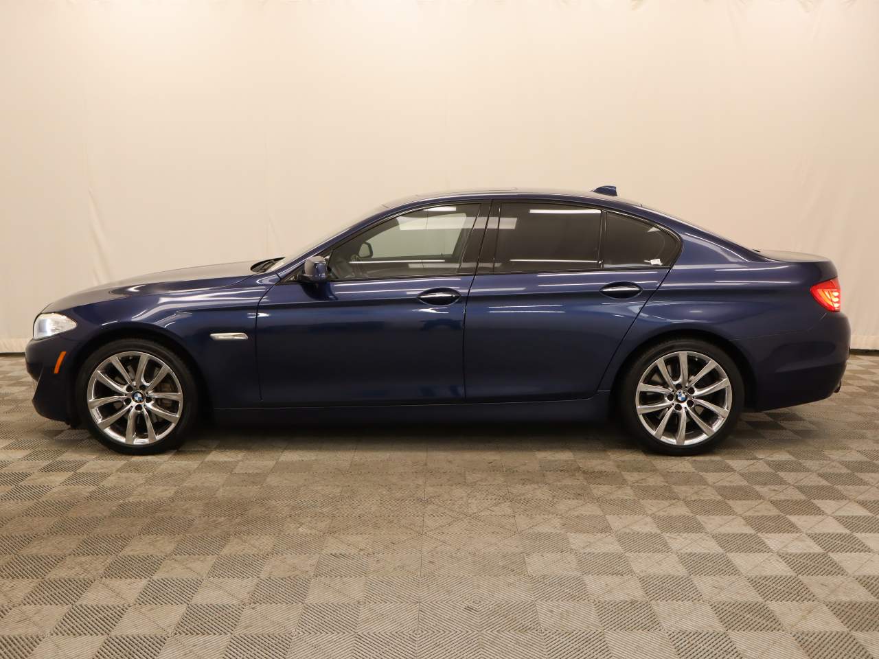2011 BMW 5-Series 535i