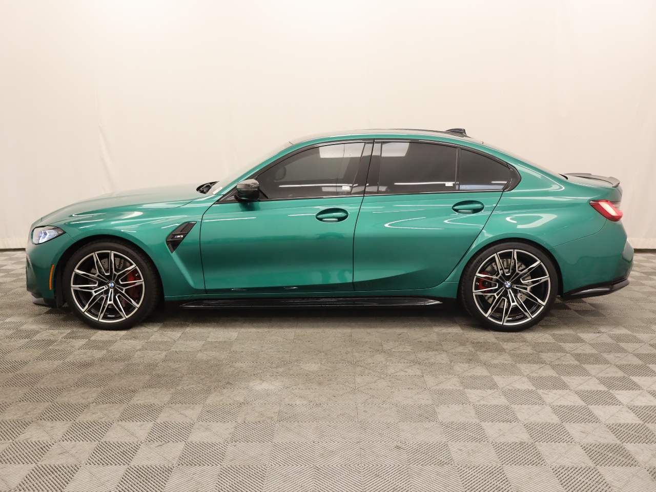 2022 BMW M3