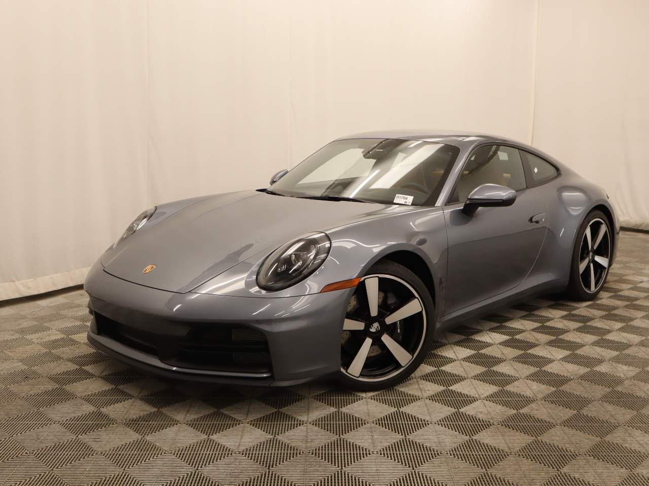2025 Porsche 911 Carrera