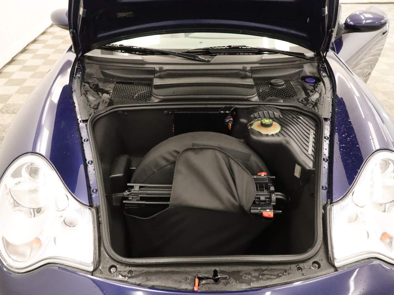 2003 Porsche 911 Cabriolet photo 2