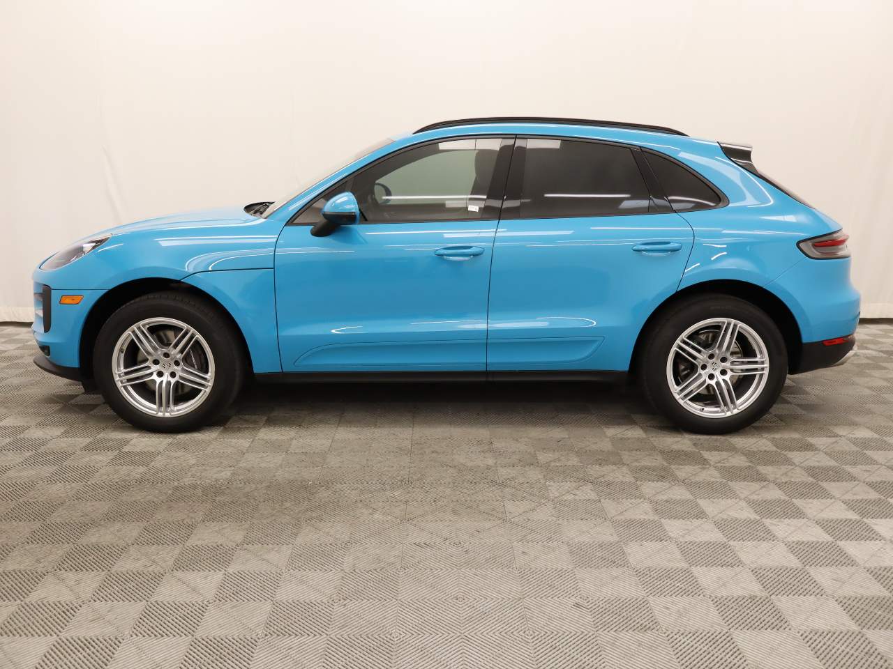 2021 Porsche Macan  