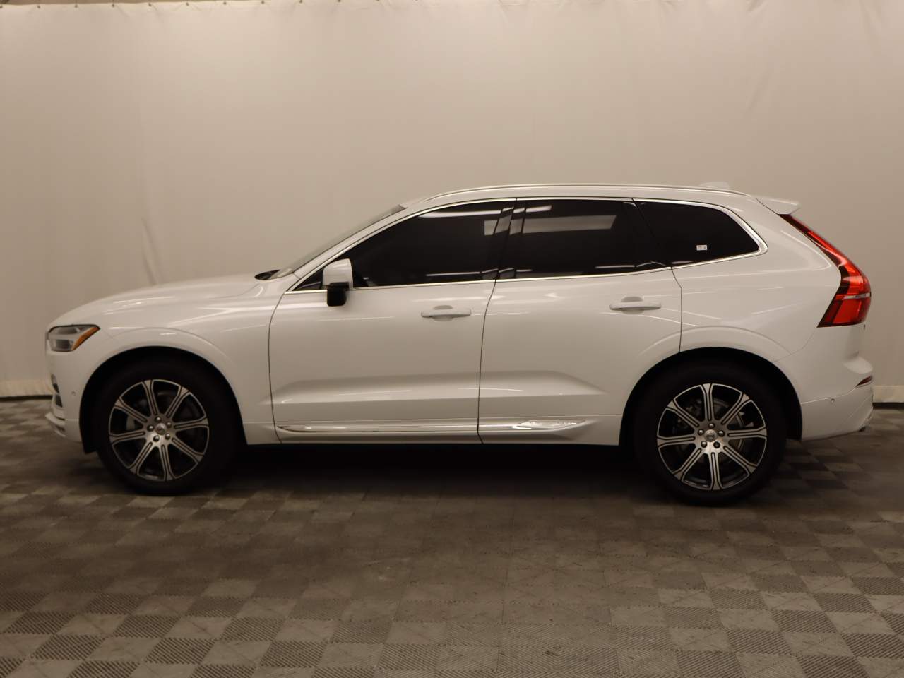 2019 Volvo XC60 T6 Inscription