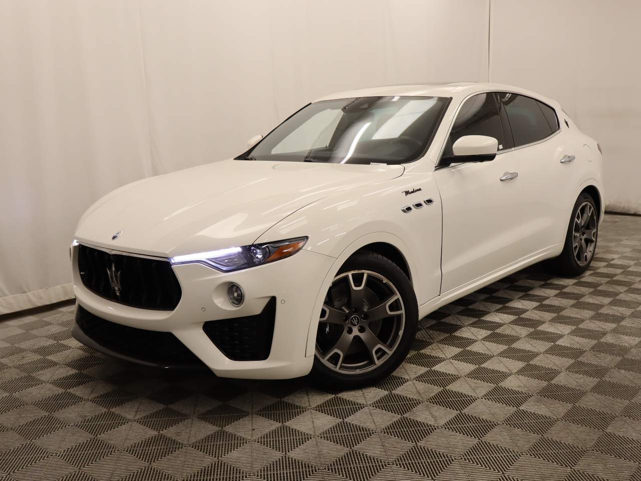 2023 Maserati Levante
