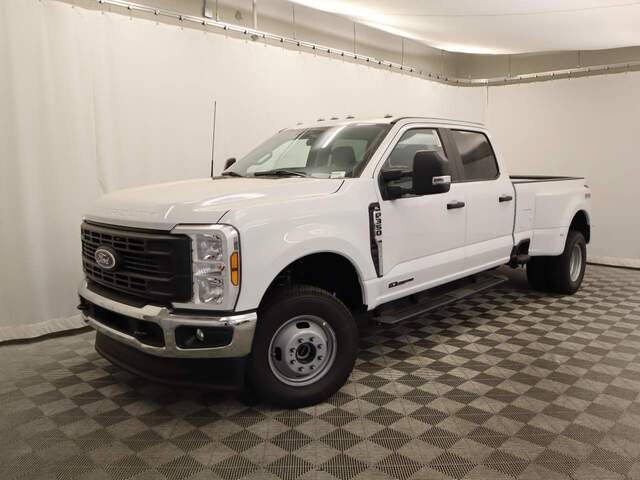 2024 Ford F-350 Super Duty DRW Crew Cab