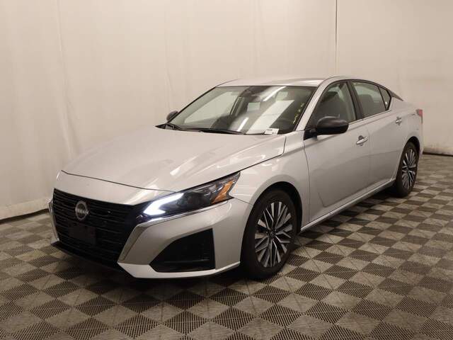 2025 Nissan Altima