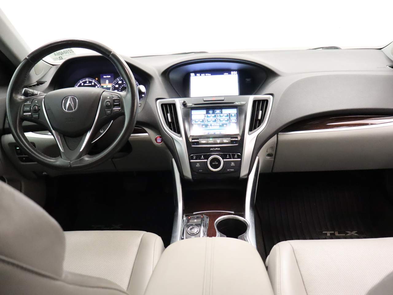 2015 Acura TLX Technology photo 2