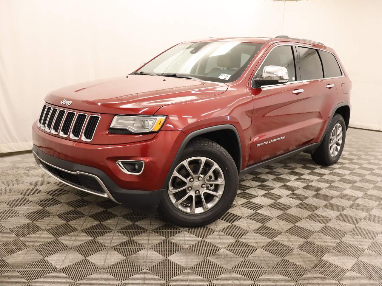 Deep Cherry Red Crystal Pearl Coat 2015 Jeep Grand Cherokee SUV / Crossover 4X2 8-Speed Automatic