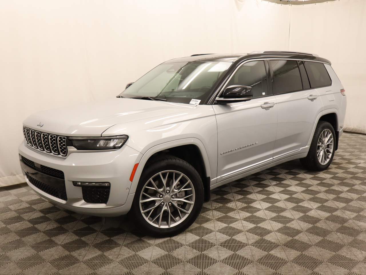 2023 Jeep Grand Cherokee L Summit