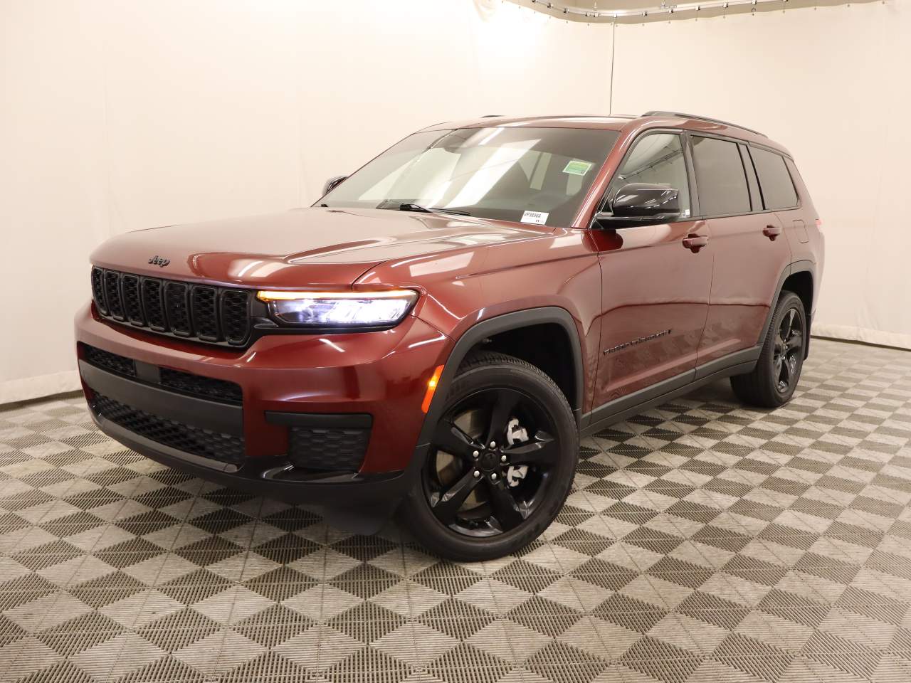 2023 Jeep Grand Cherokee L Altitude 4WD