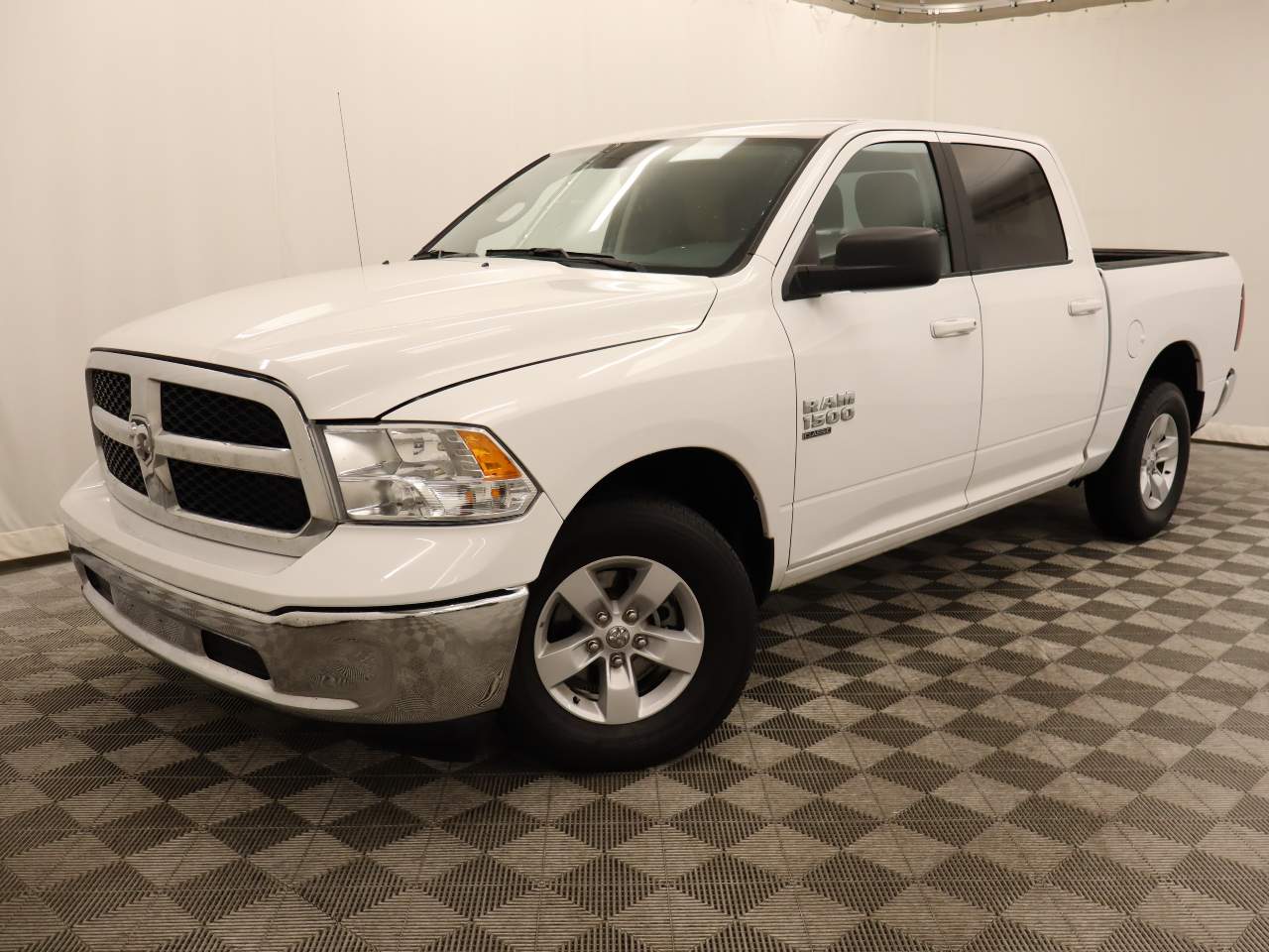 2021 Ram 1500 Classic SLT Crew Cab