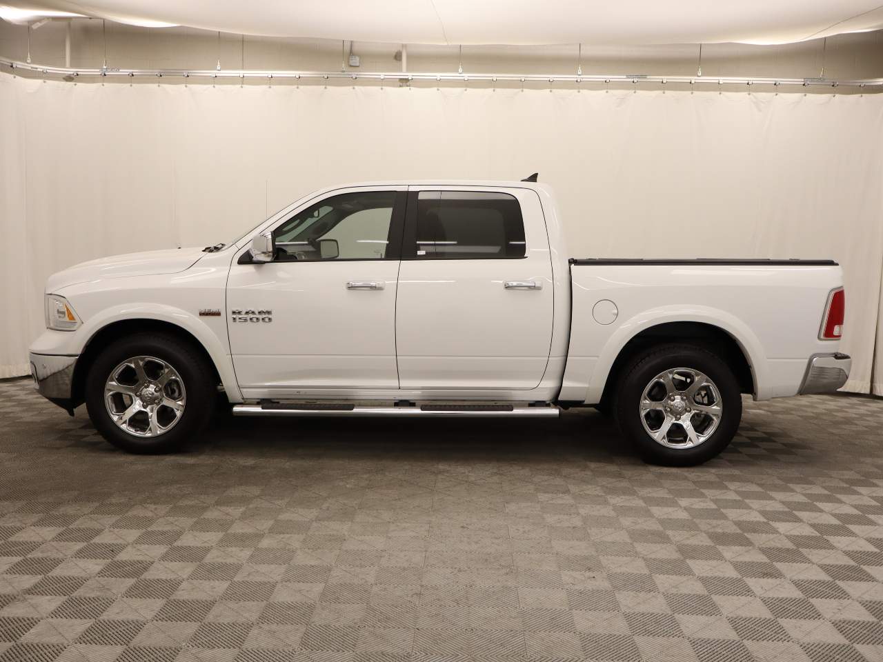 2018 Ram 1500 Laramie Crew Cab