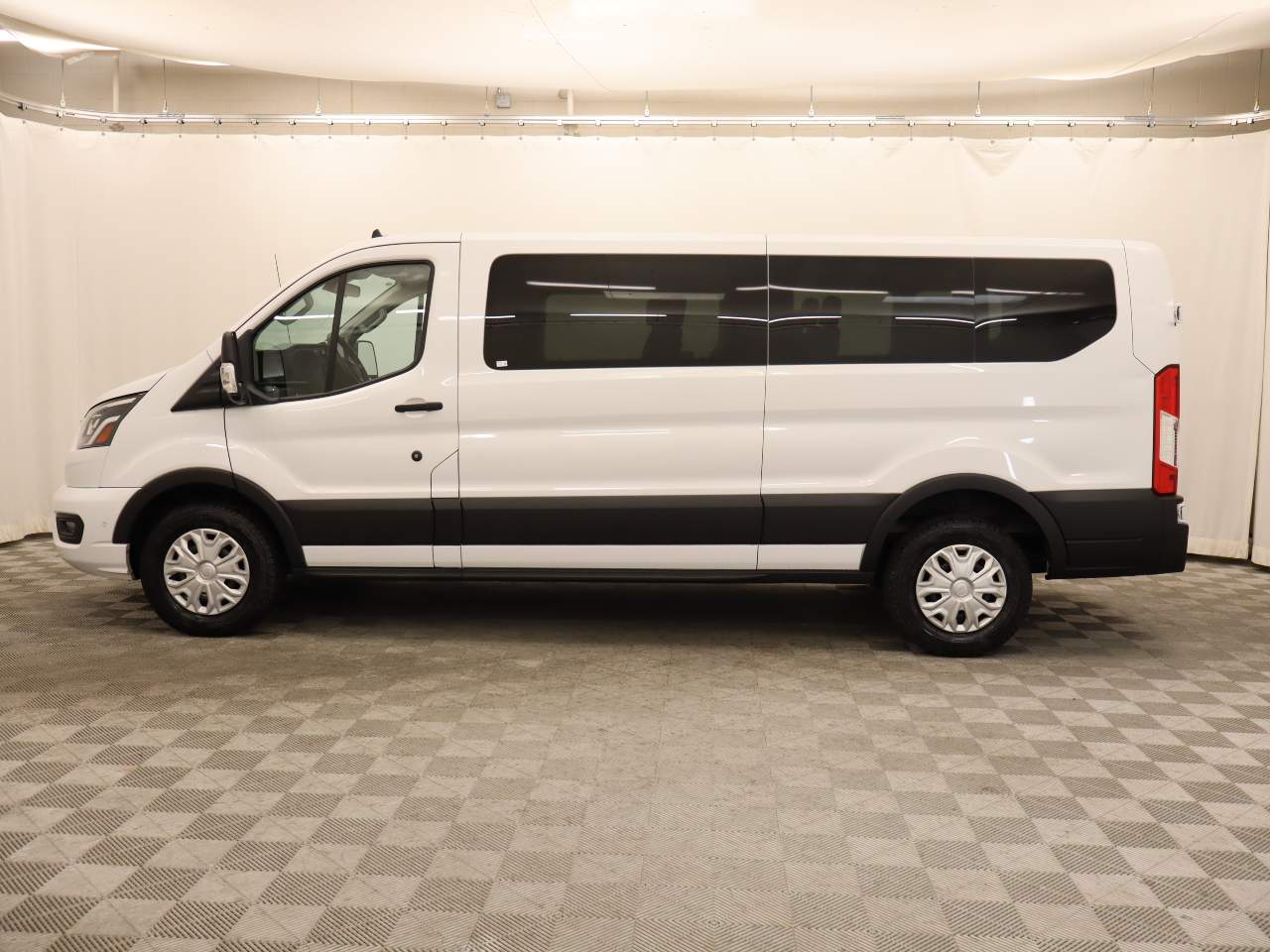 2023 Ford Transit 350 XLT