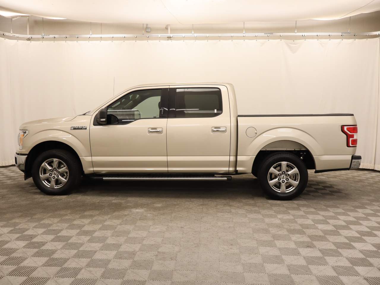 2018 Ford F-150 XLT Crew Cab