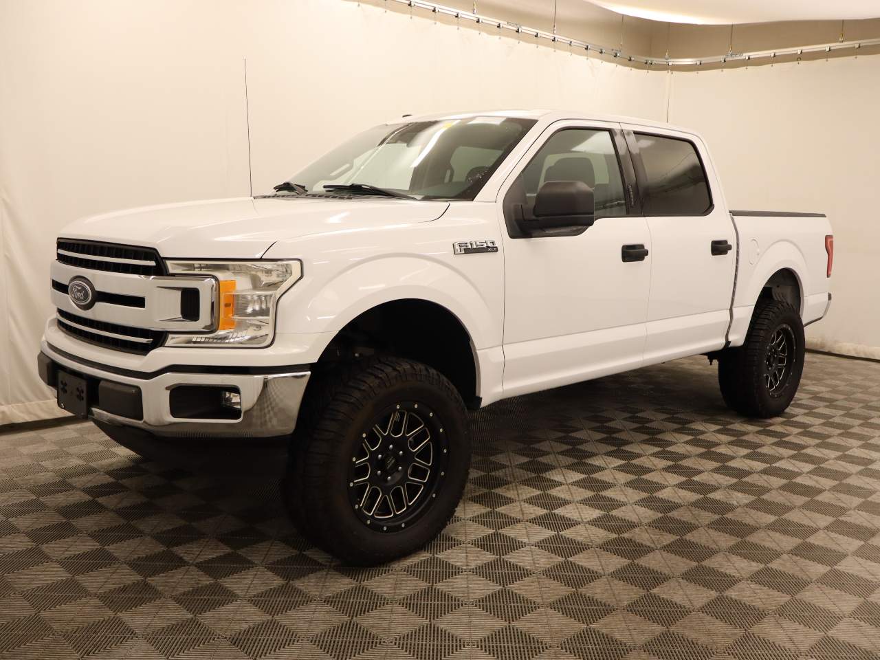 2018 Ford F-150 XLT Crew Cab