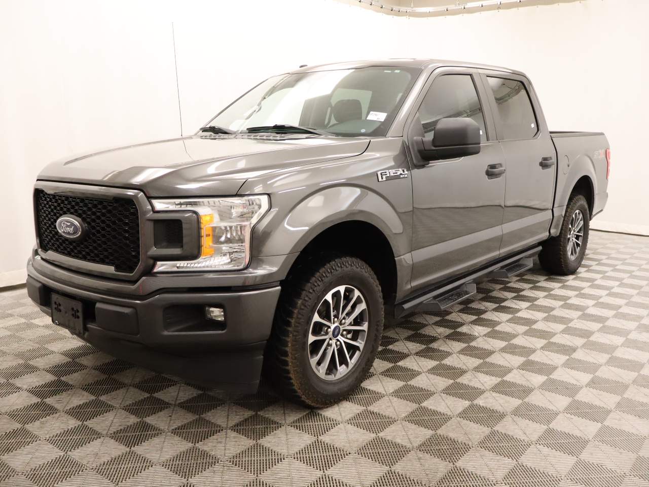 2018 Ford F-150 XL Crew Cab