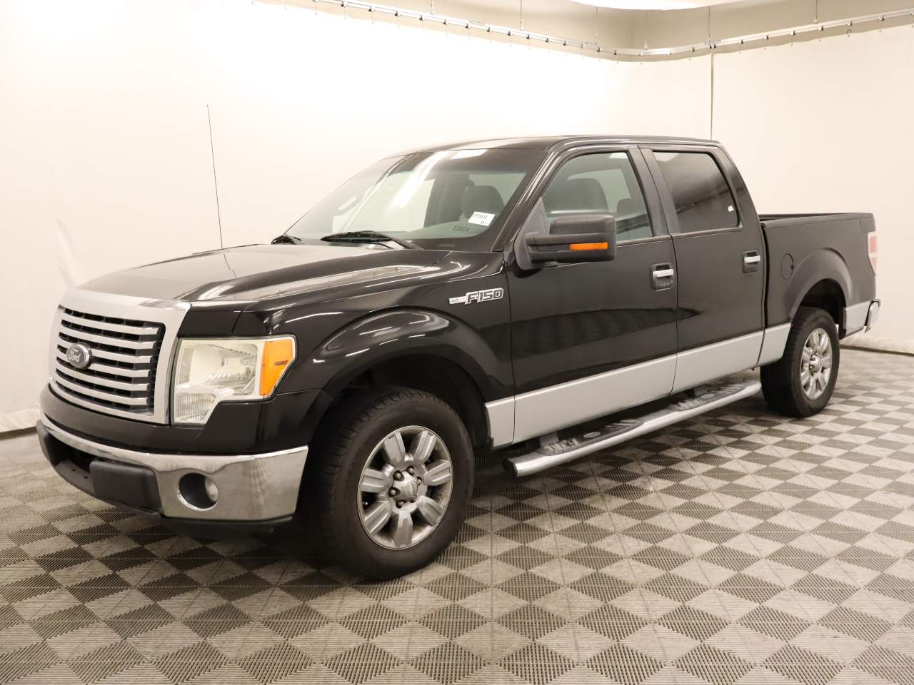 2011 Ford F-150 XLT Crew Cab