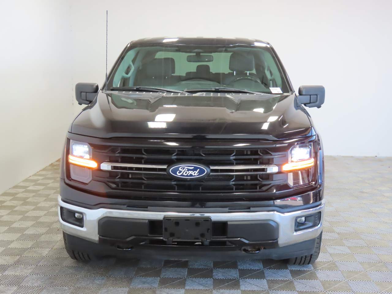 2024 Ford F-150 XLT Crew Cab