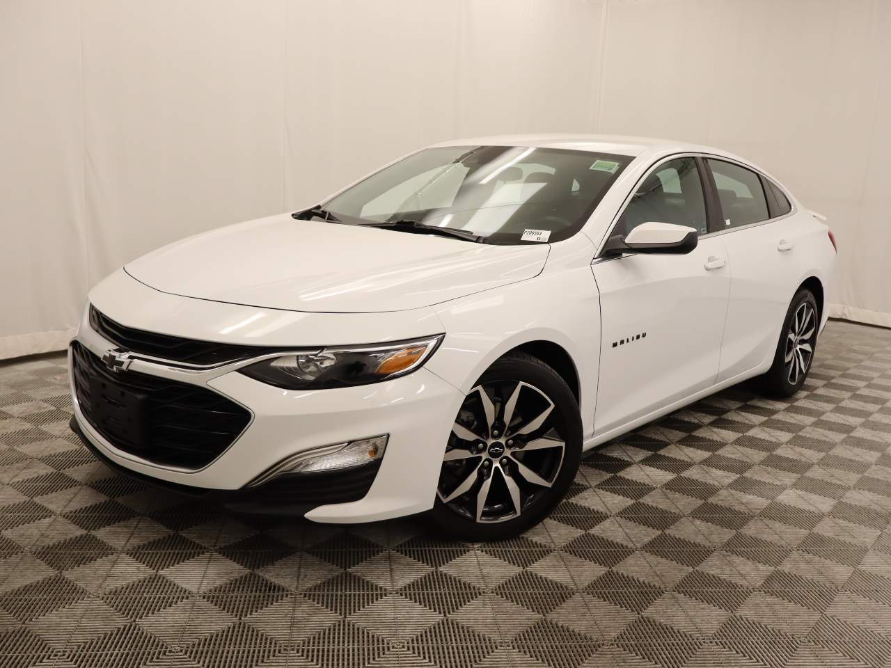 2025 Chevrolet Malibu RS