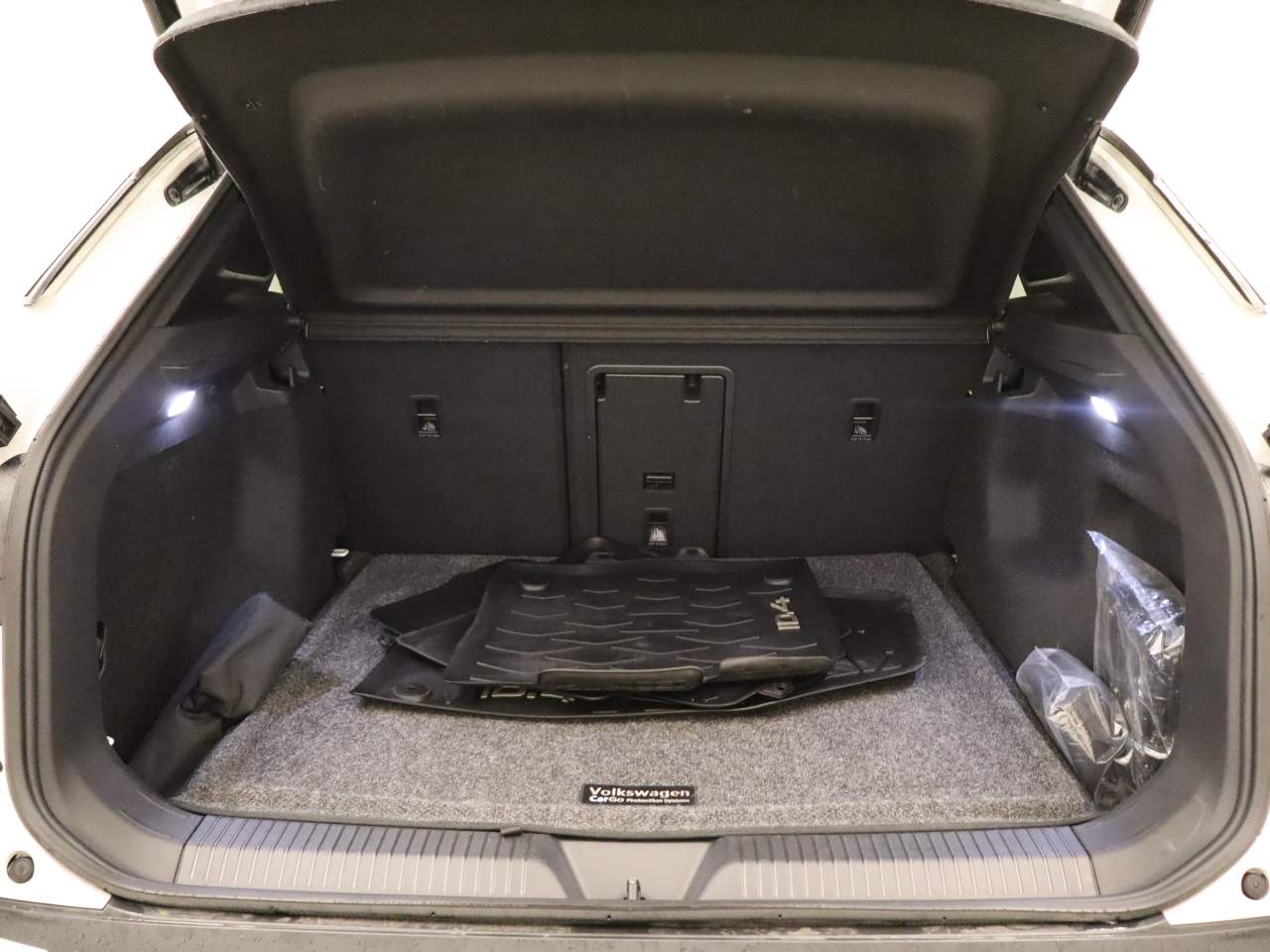 2023 Volkswagen ID.4 S