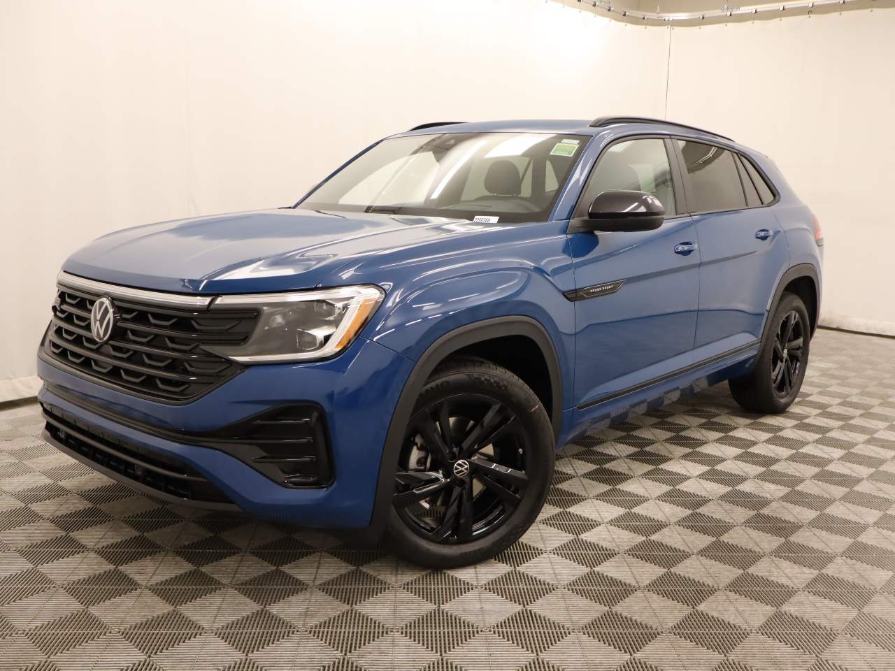 2026 Volkswagen Atlas Cross Sport SEL R-Line Black 4Motion