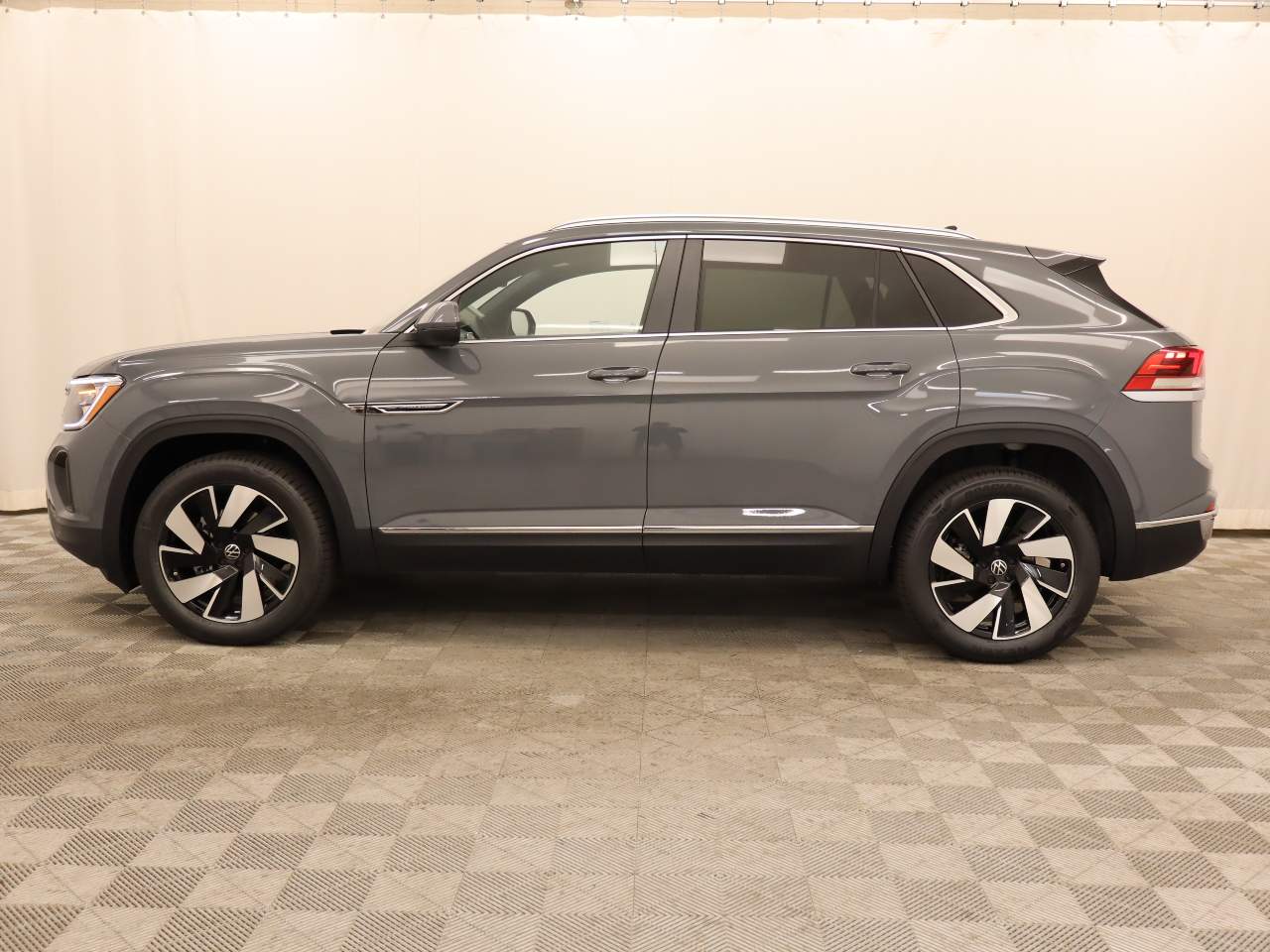 2026 Volkswagen Atlas Cross Sport SEL photo 3