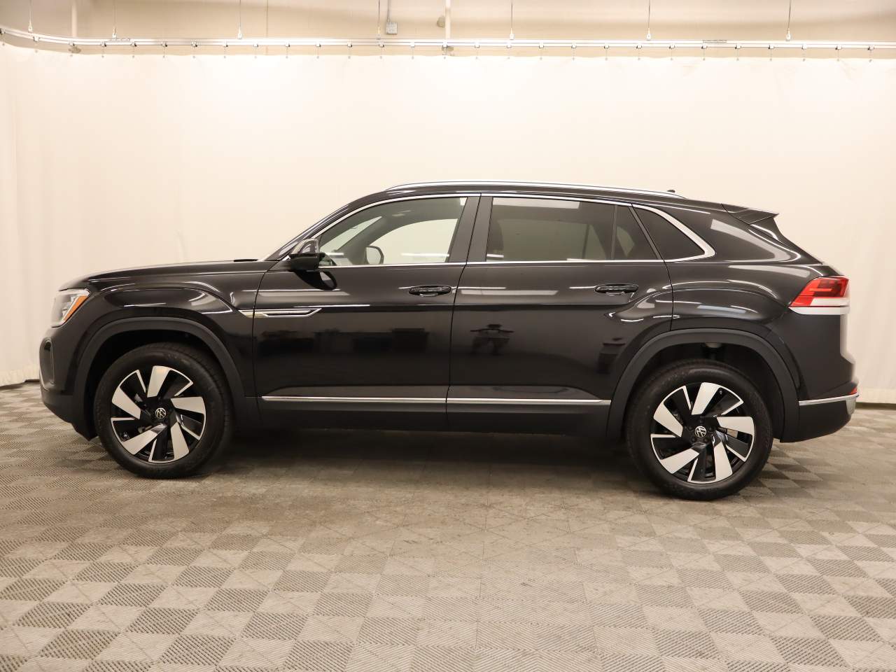 2025 Volkswagen Atlas Cross Sport SEL 4Motion