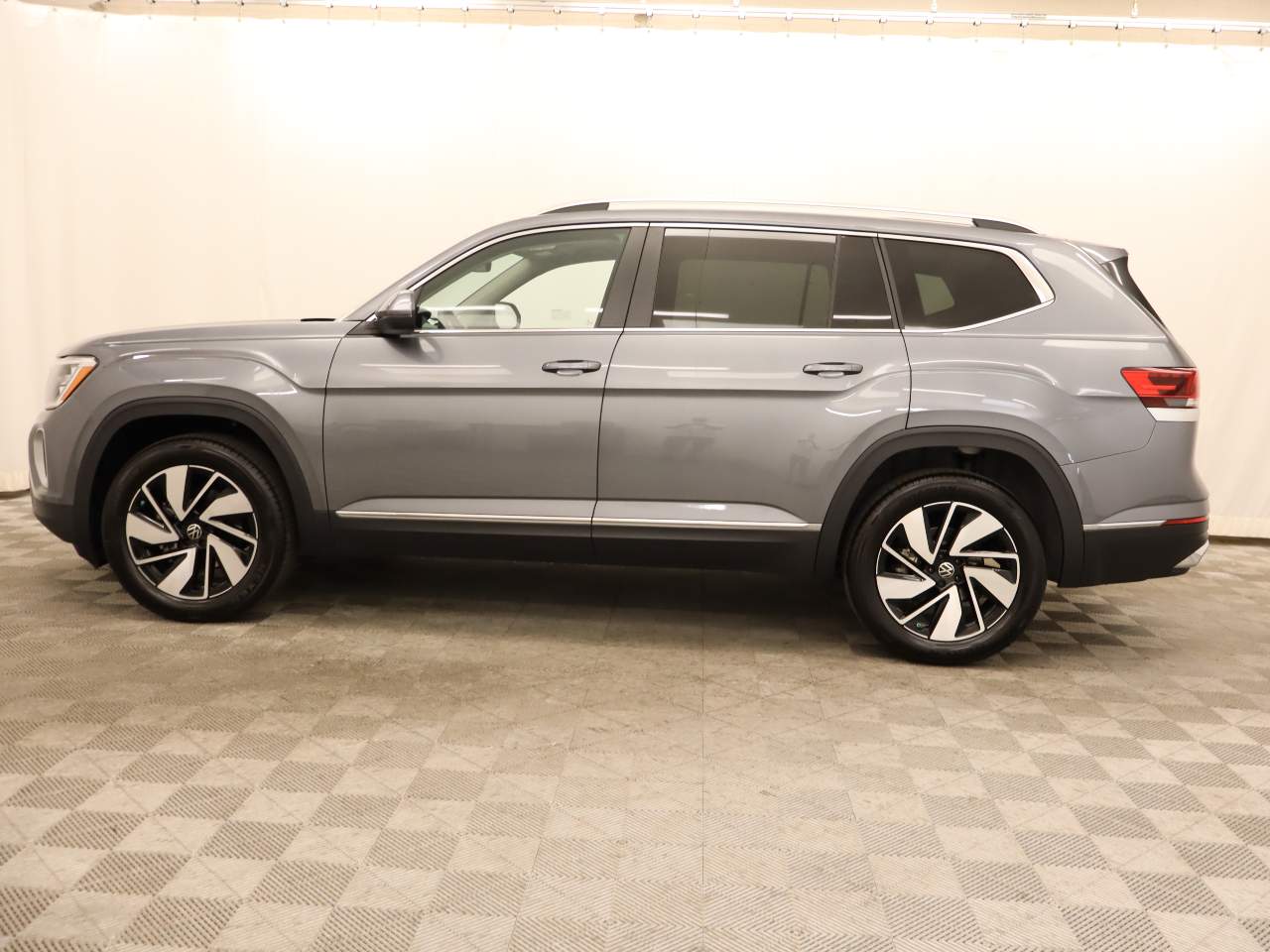 2025 Volkswagen Atlas SEL 4Motion