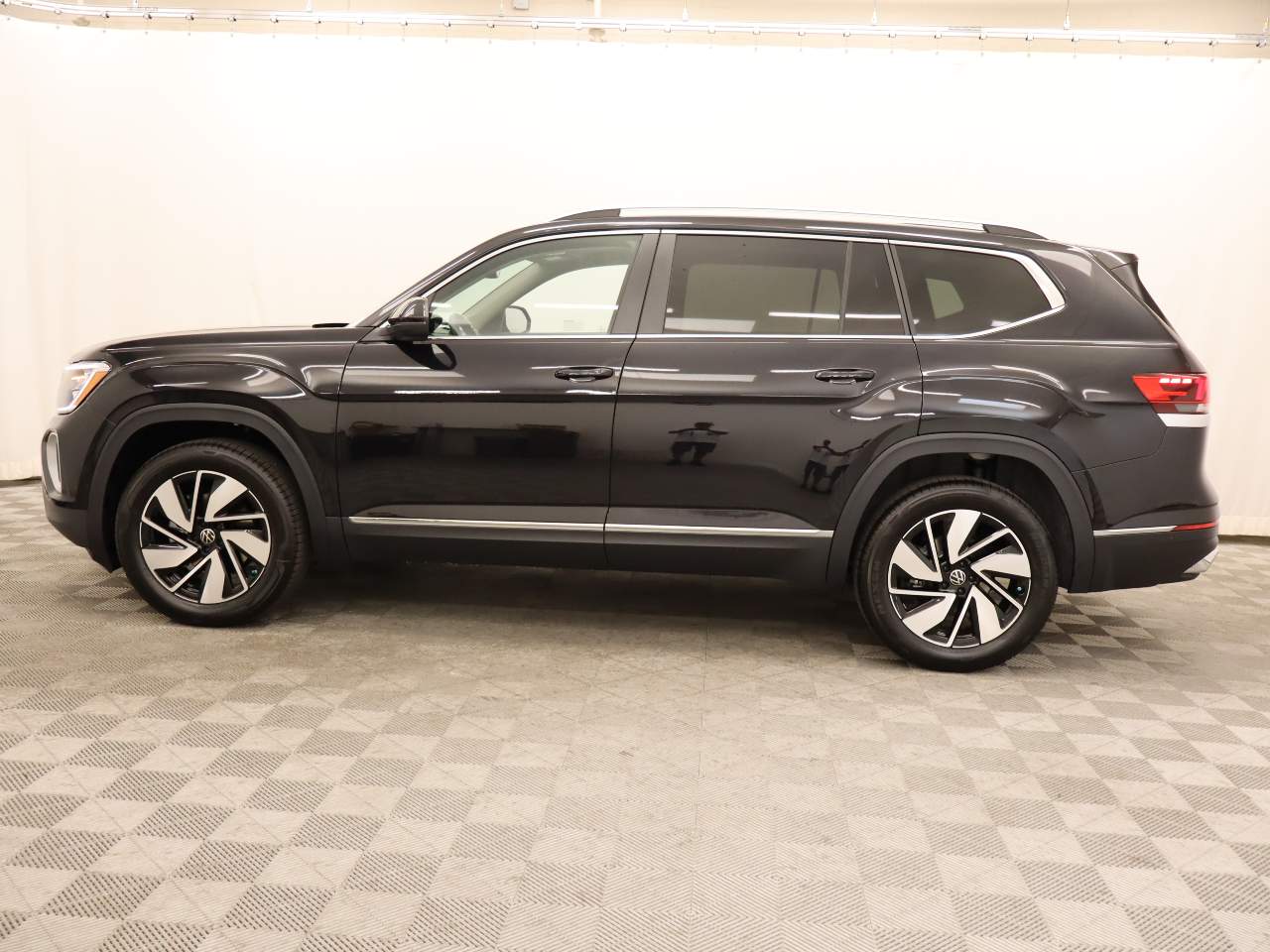 2025 Volkswagen Atlas SEL 4Motion